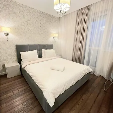 1 Room 60M2 Center Of Obolon Near River Side. 11 Floor Kyiv Exterior photo