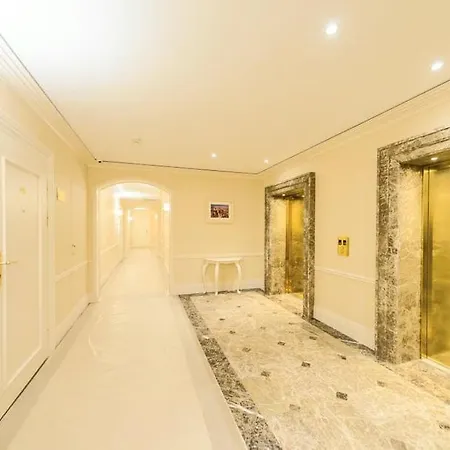 1 Room 60M2 Center Of Obolon Near River Side. 11 Floor Kyiv Exterior photo
