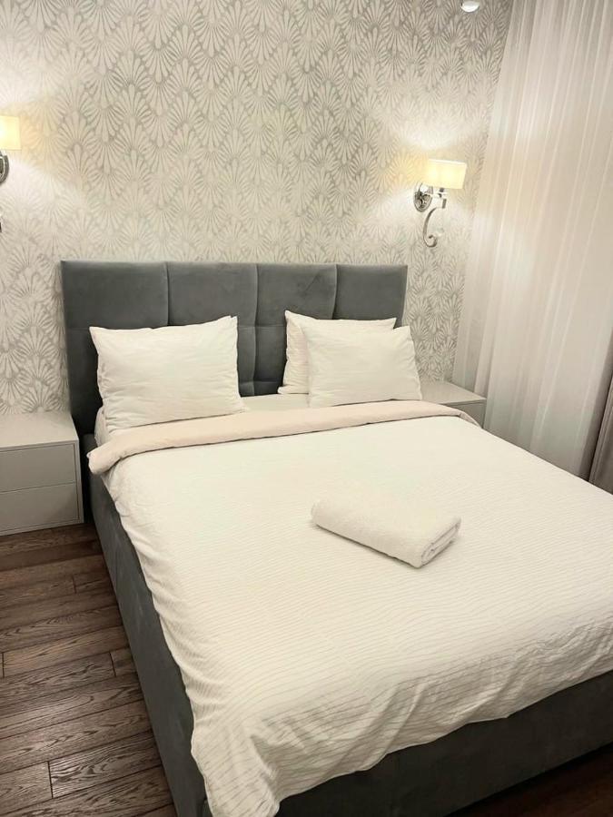 1 60m2 Center Of Obolon Near River Side. 11 Floor Apartment *